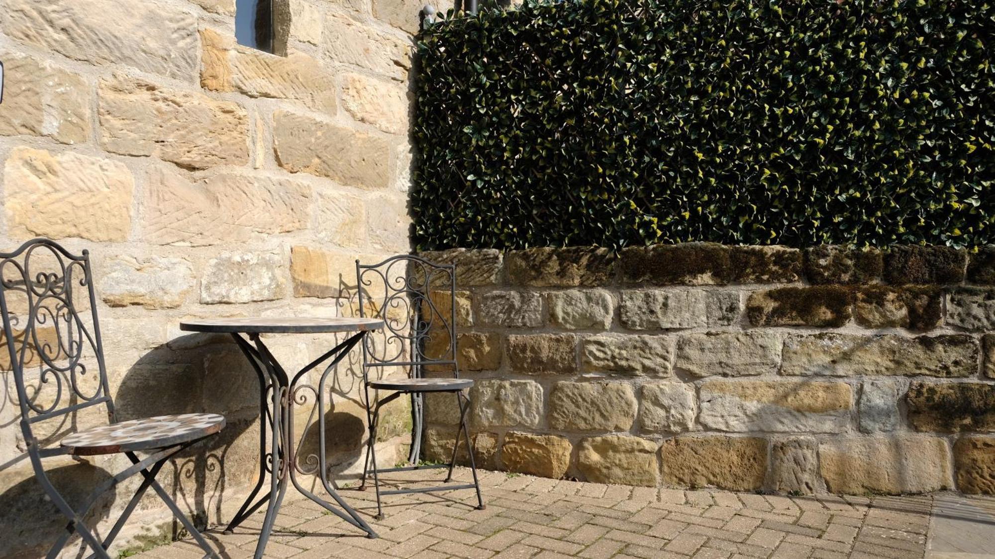 St Hildas Complex 5*