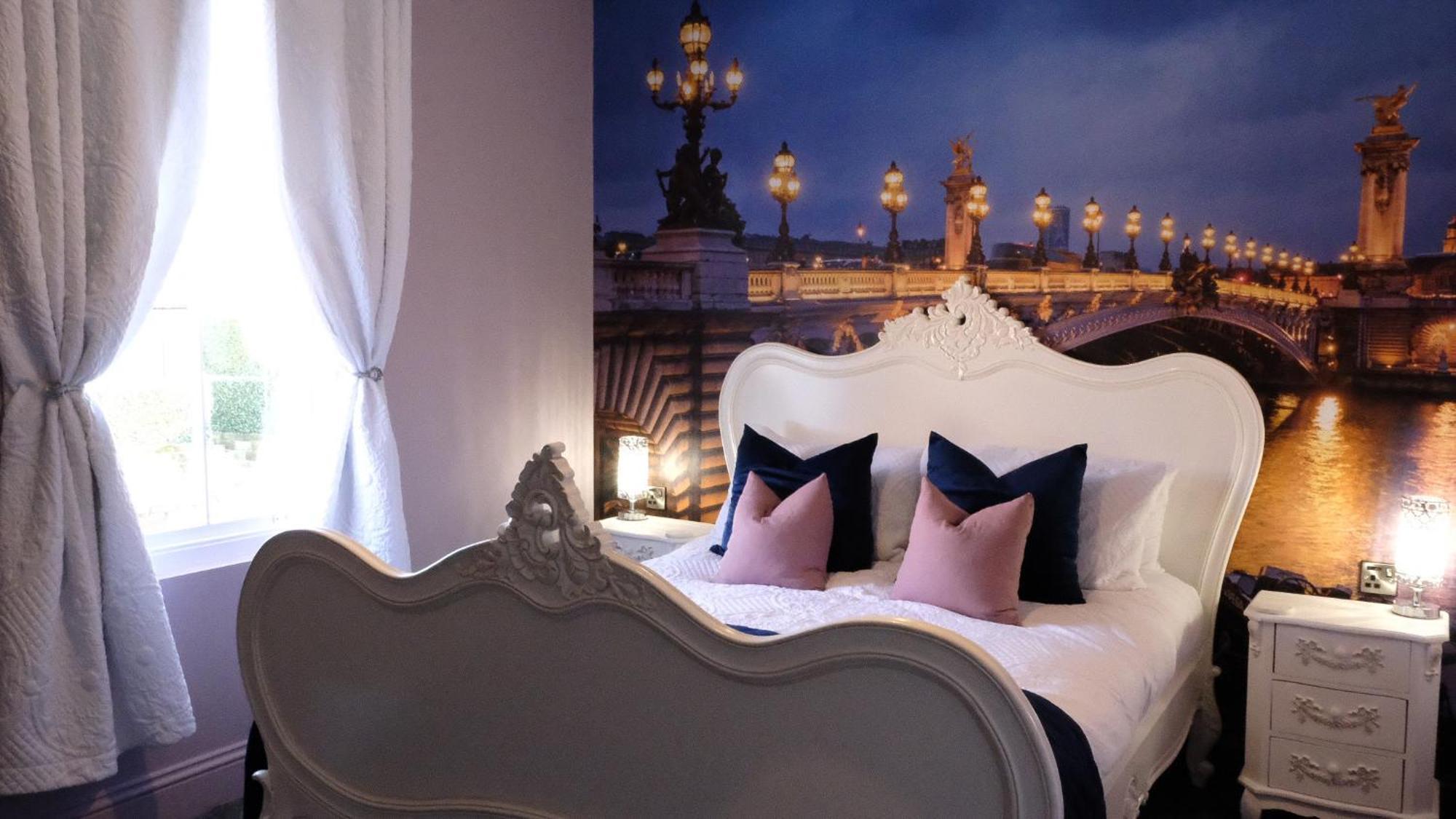 St Hildas Complex 5*